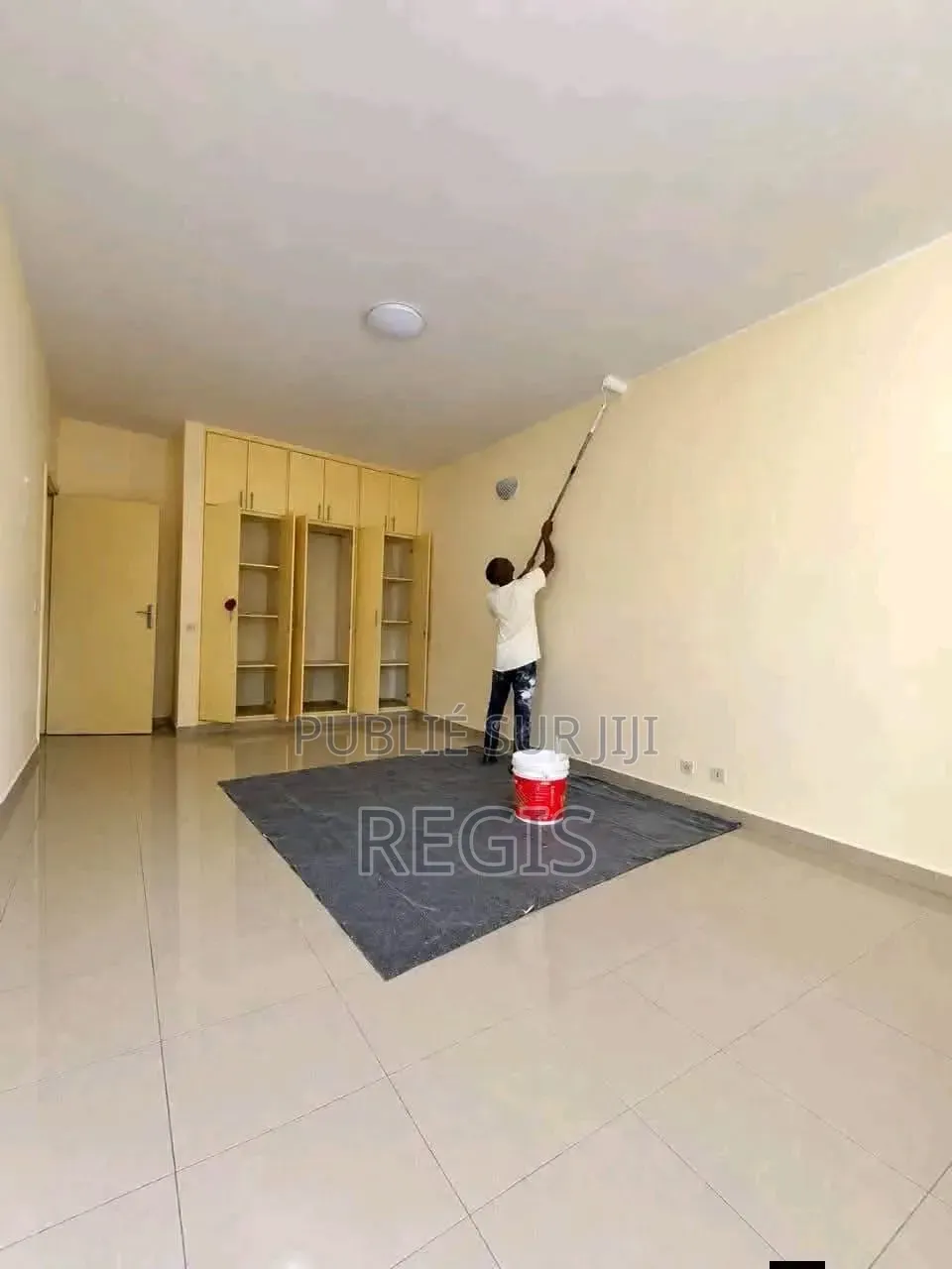 2chbre Appartement dans Regis, Cocody à Louer