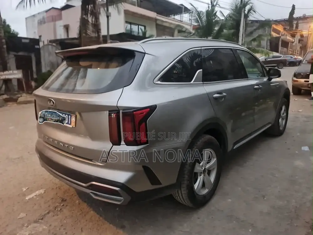 Kia Sorento 2021 Gris