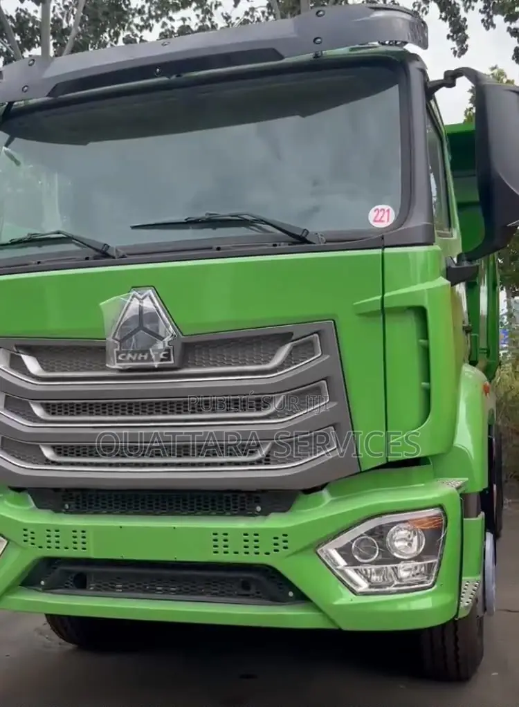 Camion Bennes 8*4 Nx