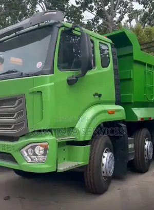 Camion Bennes 8*4 Nx