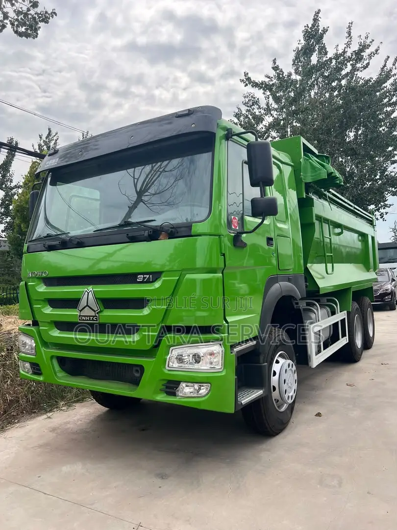 Camion Bennes 8*4 Nx