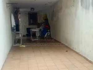 3chbre Villa dans Songon à Vendre
