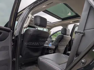Toyota Sequoia 2025 Noir