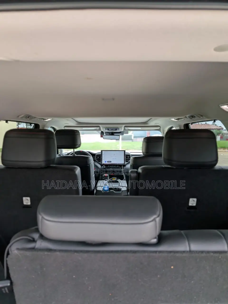 Toyota Sequoia 2025 Noir