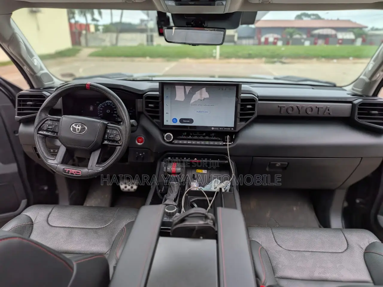 Toyota Sequoia 2025 Noir