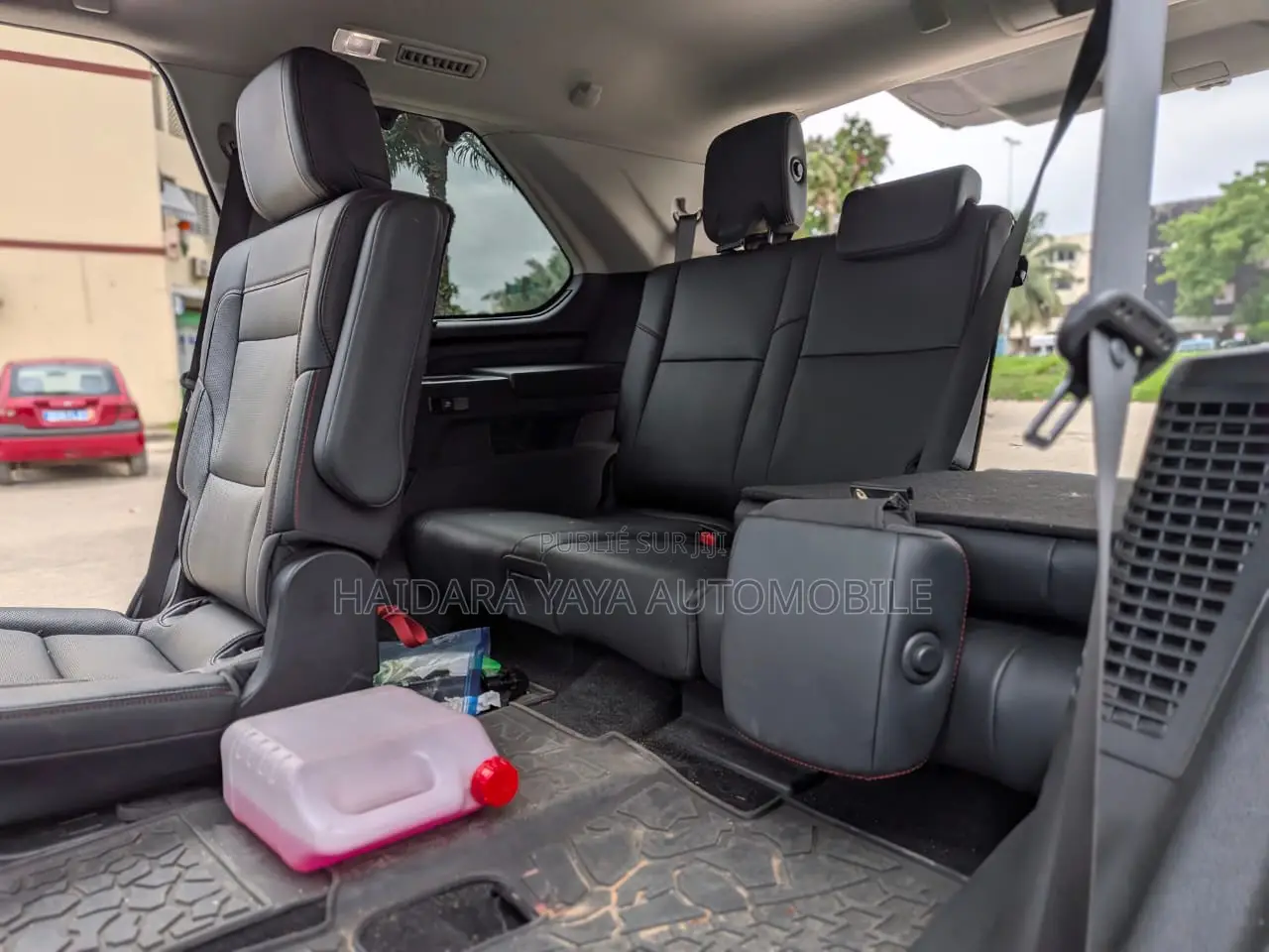 Toyota Sequoia 2025 Noir