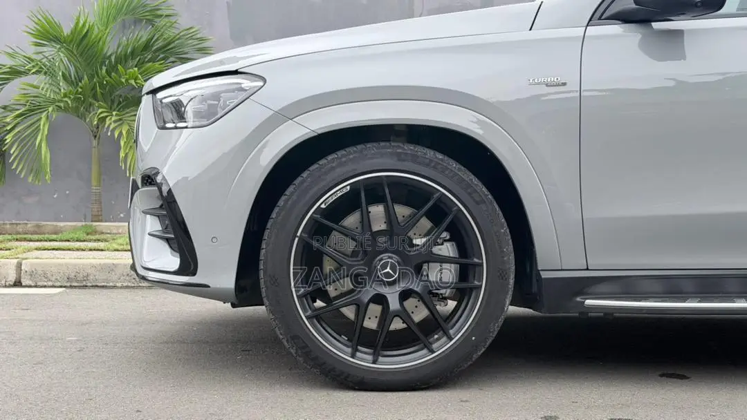 Nouveau Mercedes-Benz GLE-Class AMG GLE 53 AWD 2025 Gris