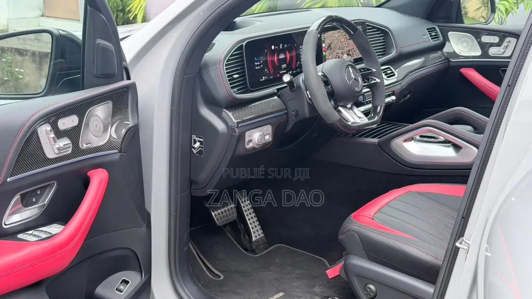 Nouveau Mercedes-Benz GLE-Class AMG GLE 53 AWD 2025 Gris