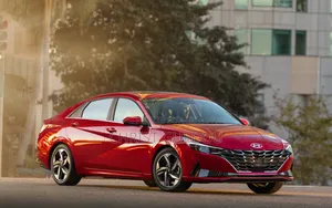 Hyundai Elantra 2023 Rouge