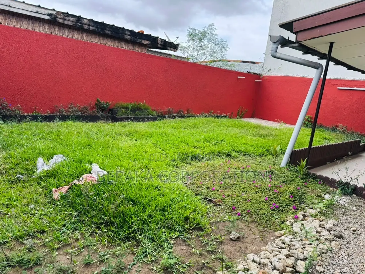 3chbre Villa dans Beraka Corporation, Cocody à Louer