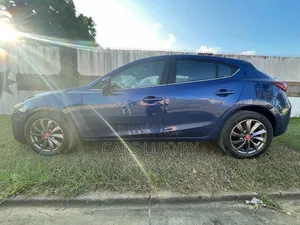 Mazda 3 2018 Bleu