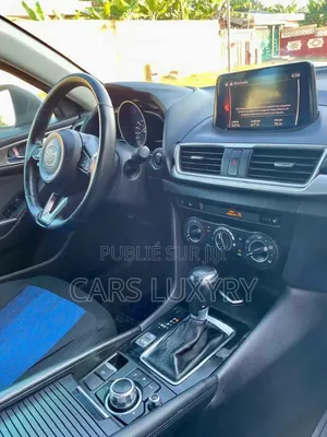 Mazda 3 2018 Bleu