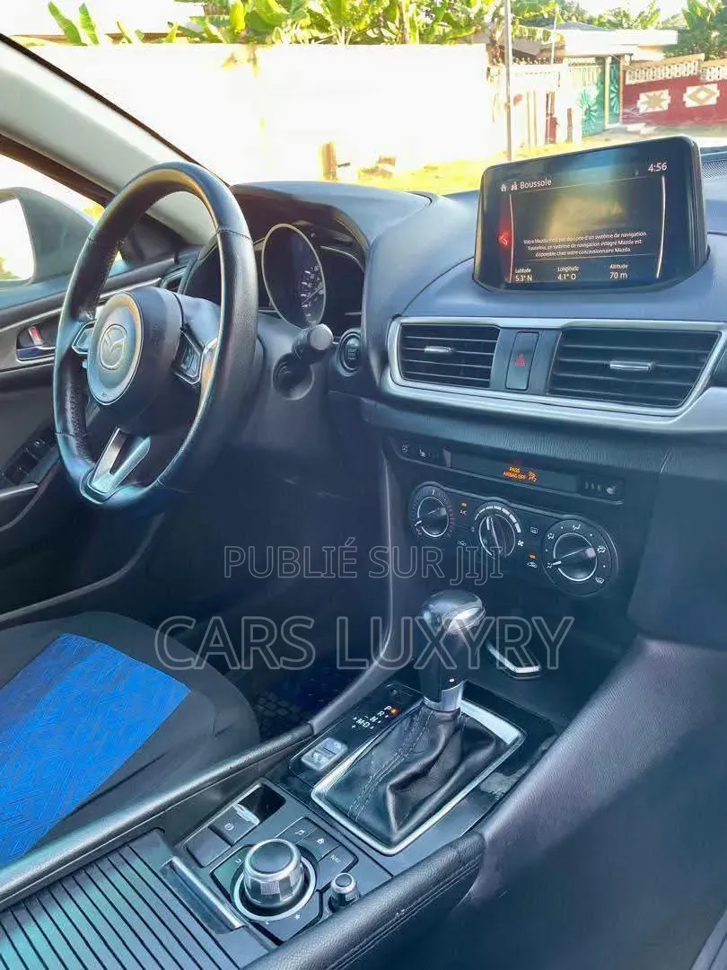 Mazda 3 2018 Bleu
