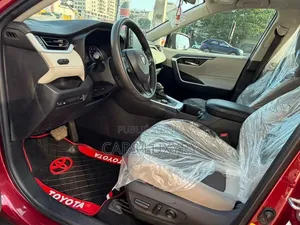 Toyota RAV4 XLE AWD 2023 Rouge