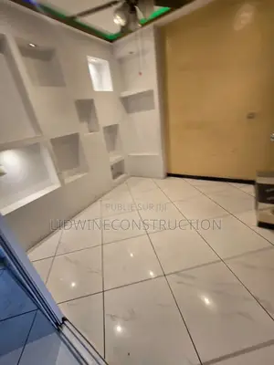 4chbre Duplex dans Cocody à Louer