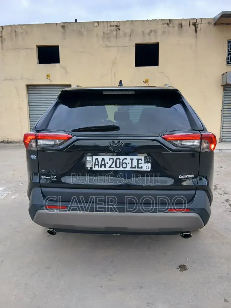 Toyota RAV4 Limited 2022 Noir