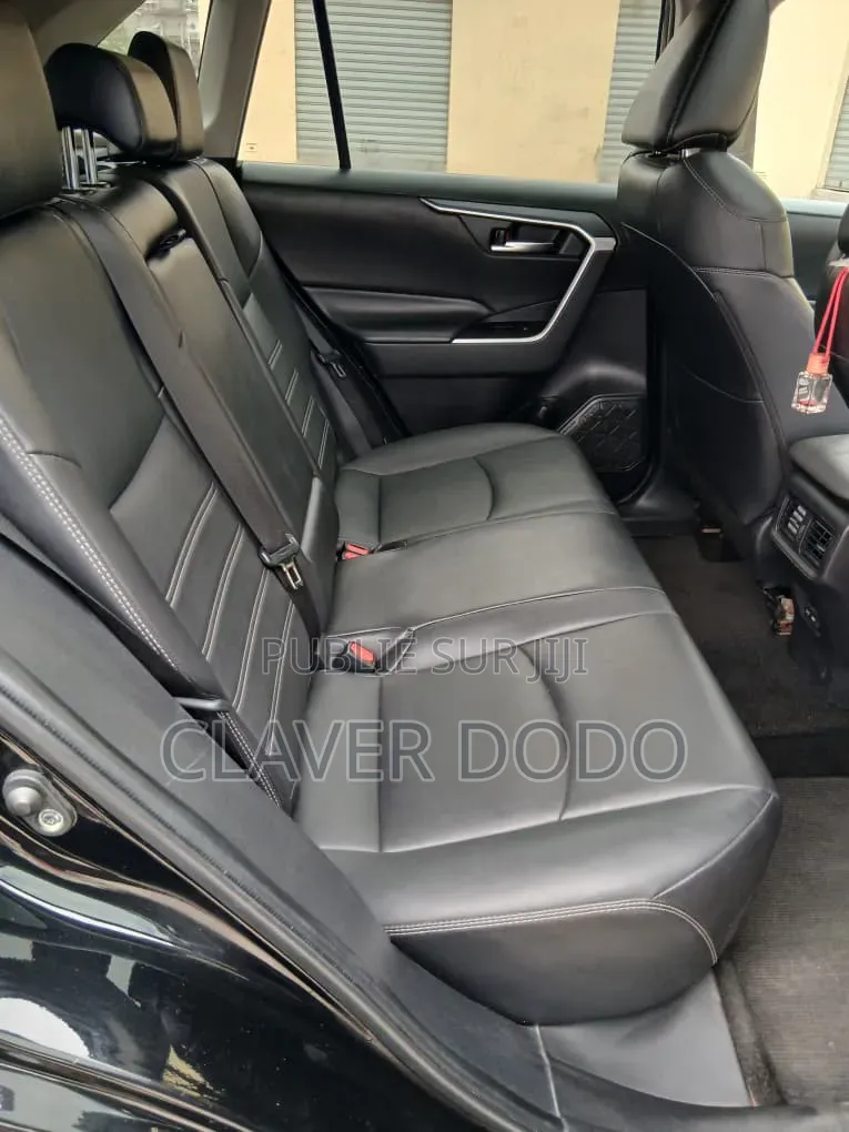 Toyota RAV4 Limited 2022 Noir