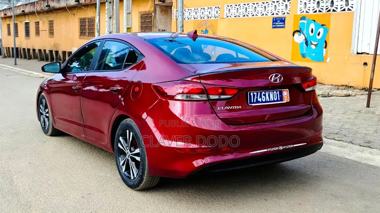 Hyundai Elantra 2017 Rouge