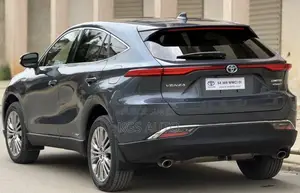 Toyota Venza Limited 2022 Gris