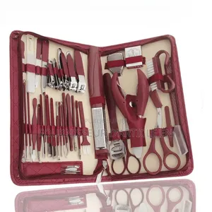 Ensemble Complet De Coupe-Ongles.