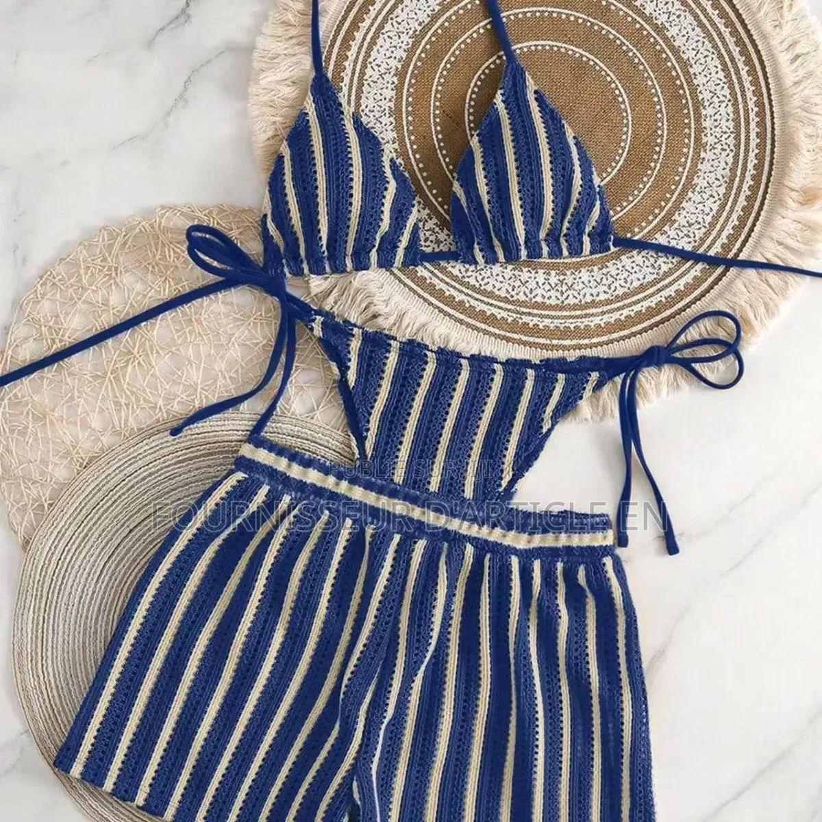 Ensemble Bikini Trois Pièces Simia Pour Femme.