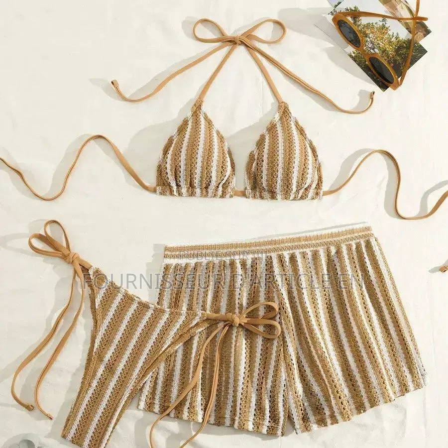 Ensemble Bikini Trois Pièces Simia Pour Femme.