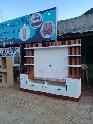 Meuble TV De Très Bonne Qualité