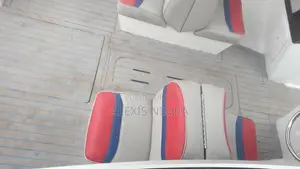 Bateau Plaisance Ouvert Devant Moteur 150cv Suziki 22 Million