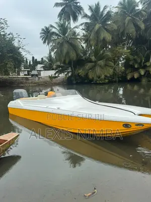 Bateau Plaisance Debaut Deux Bouche Moteur 250 Cv Yamaha 38Million