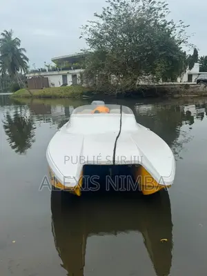 Bateau Plaisance Debaut Deux Bouche Moteur 250 Cv Yamaha 38Million