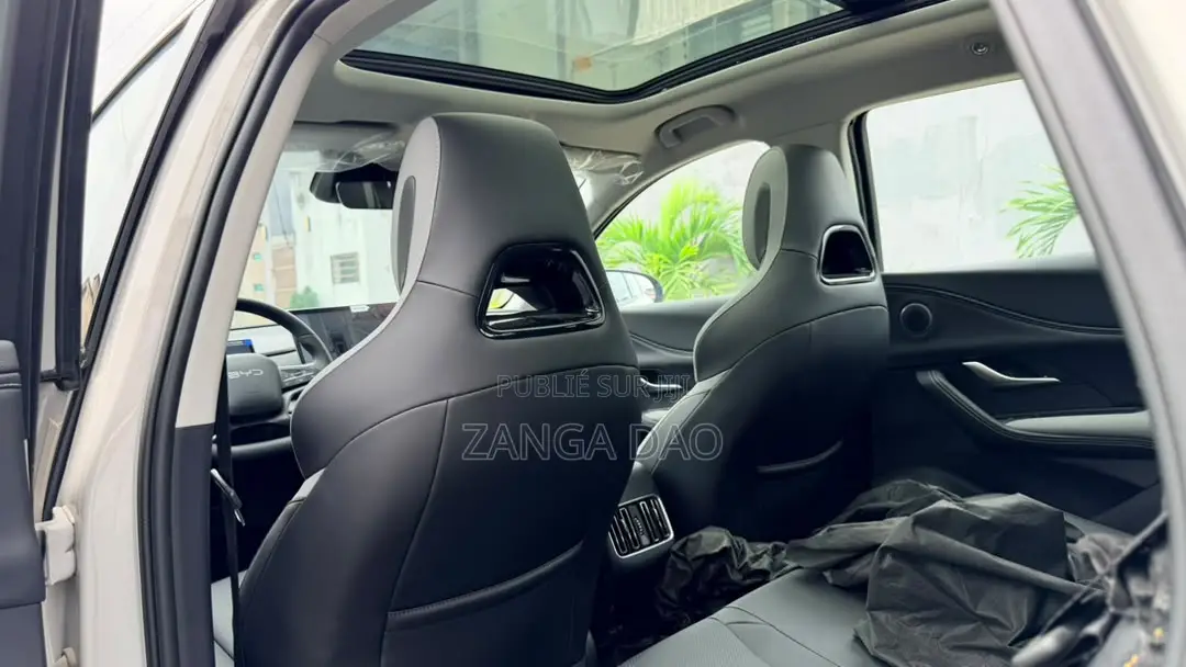 Nouveau BYD Sealion 05 DM-i 2026 Argenté