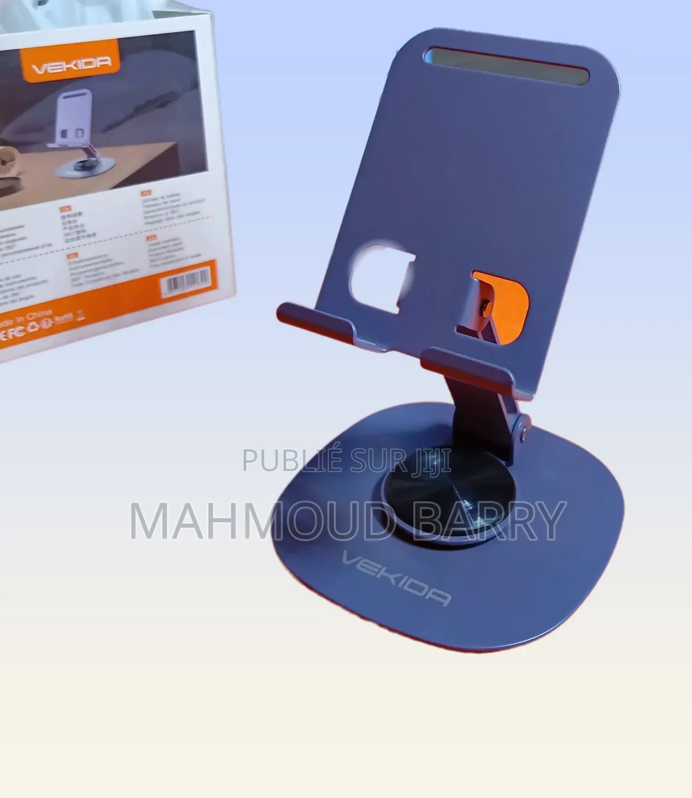 Support Pour Poser Ton Téléphone Et Regarder De Match Où Film