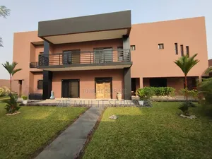 Meublé 12chbre Duplex dans Zié Multi-Services, Cocody à Vendre