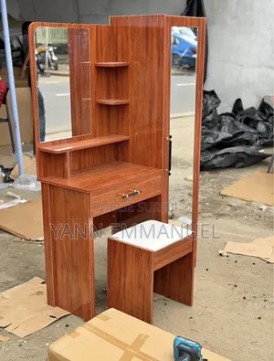 Placards Et Armoire Pour Sallon De Coiffure