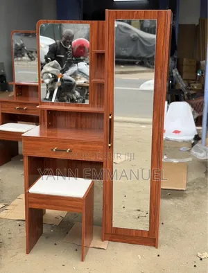 Placards Et Armoire Pour Sallon De Coiffure