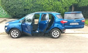 Ford Escape SE 2021 Bleu