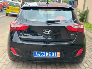 Hyundai Elantra 2016 Noir