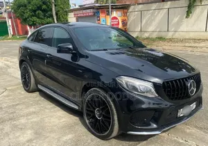 Mercedes-Benz GLE-Class 2018 Noir
