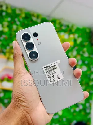 Nouveau Tecno Camon 50 256 GB Gris