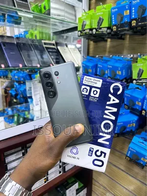 Nouveau Tecno Camon 50 Pro 256 GB Gris