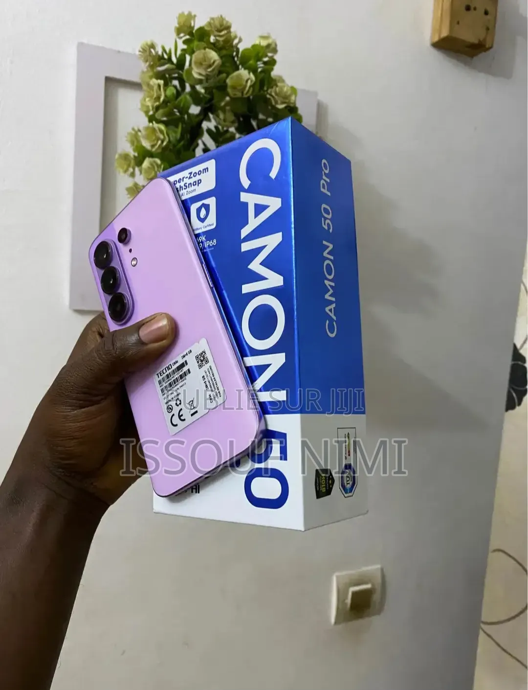 Nouveau Tecno Camon 50 Pro 256 GB Violet