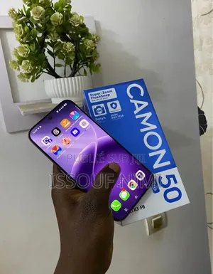 Nouveau Tecno Camon 50 Pro 256 GB Violet
