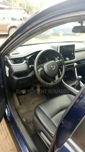 Toyota RAV4 Adventure 2022 Bleu