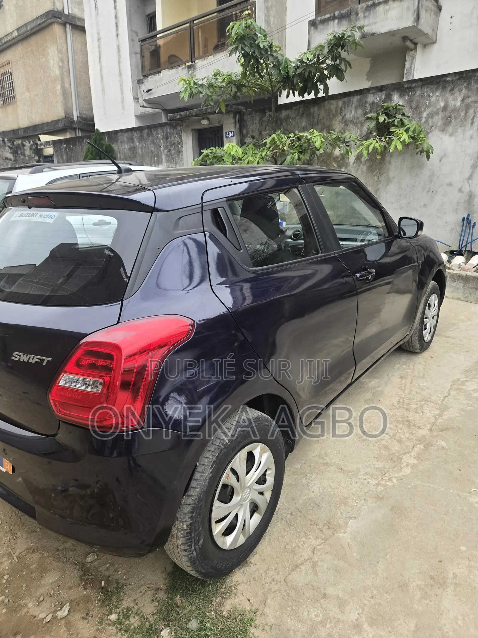 Suzuki Swift 2022 Bleu