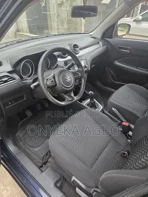 Suzuki Swift 2022 Bleu