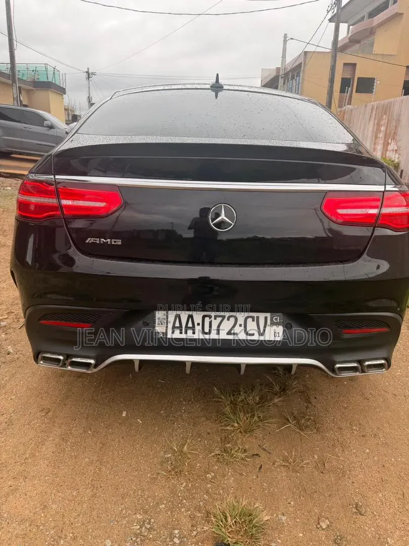 Mercedes-Benz GLE-Class AMG GLE 43 4MATIC 2018 Noir