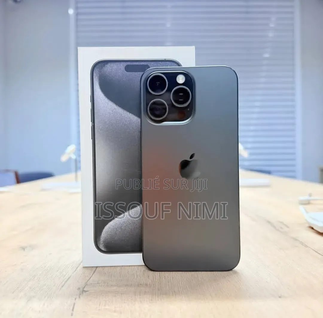 Nouveau Apple iPhone 15 Pro Max 512 GB Graphite