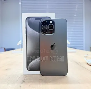 Nouveau Apple iPhone 15 Pro Max 512 GB Graphite