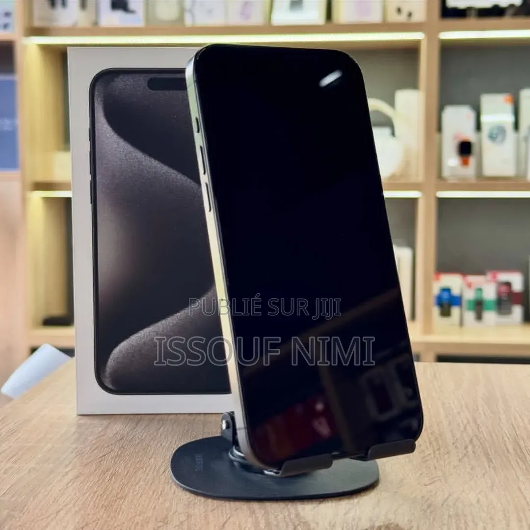 Nouveau Apple iPhone 15 Pro Max 512 GB Noir