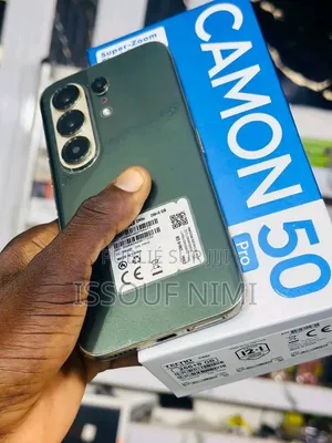 Nouveau Tecno Camon 50 Pro 256 GB Vert